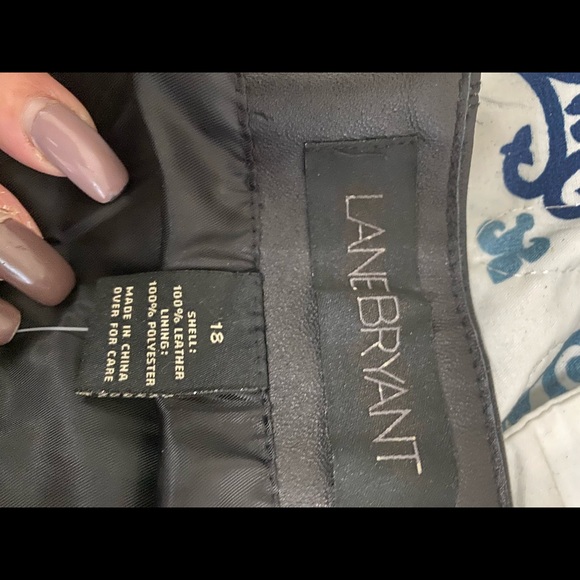 Leather skirt - Picture 2 of 3